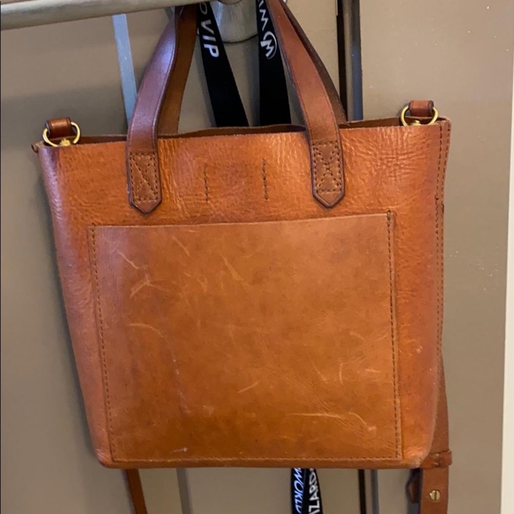 Leather crossbody bag